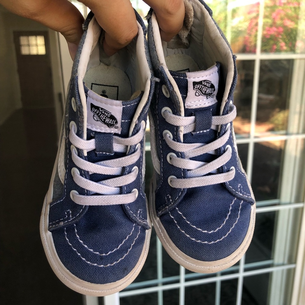 Light blue Classic high tops vans